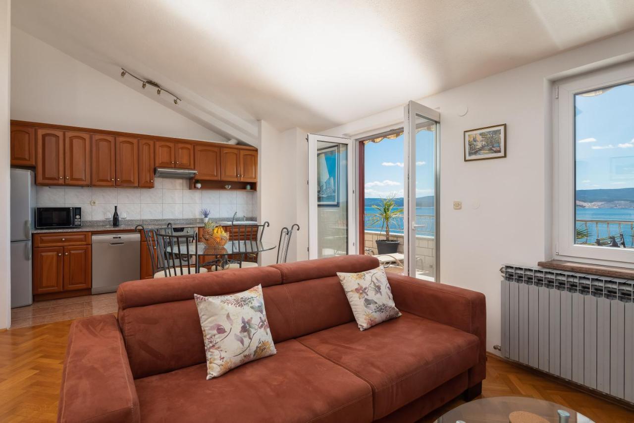 Beachfront Xxl - 2 Apartments Together - Lokva Rogoznica Exterior photo